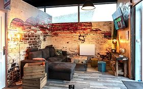 Dormir A L'Usine Loft Industriel Atypique